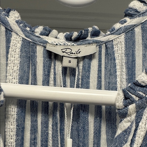 Rails Spring/Summer Dress - Picture 3 of 4